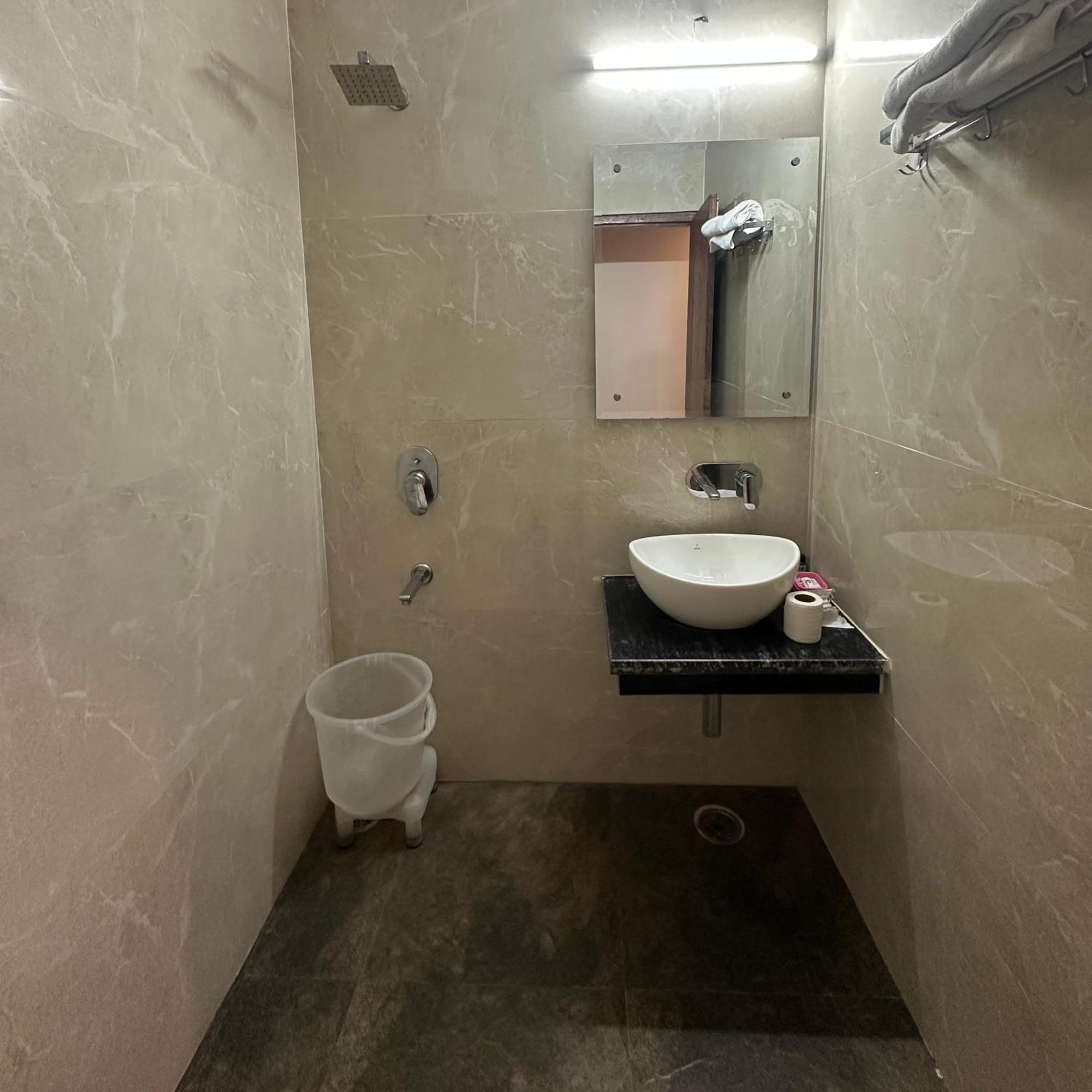 ホテル La Casca Experience Zirakpur エクステリア 写真